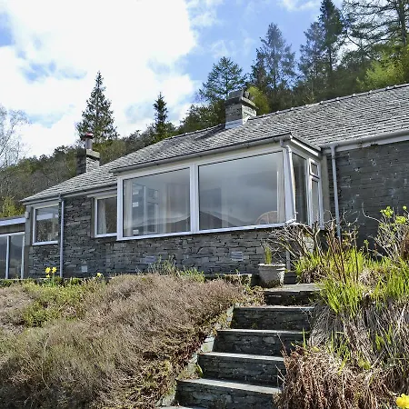 Deer Close Holiday home *